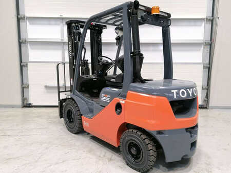 Diesel Forklifts 2022  Toyota 52-8FDF25 (3)