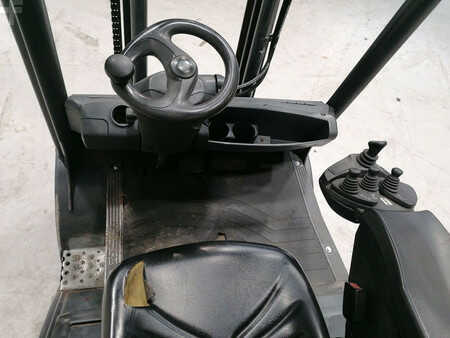 Dieseltrukki 2012  Linde H25D-01 (8)