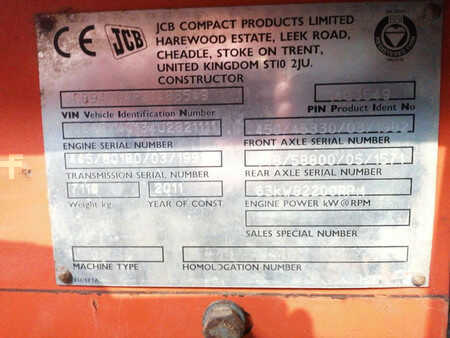 Wózek terenowy  JCB 940 (11)