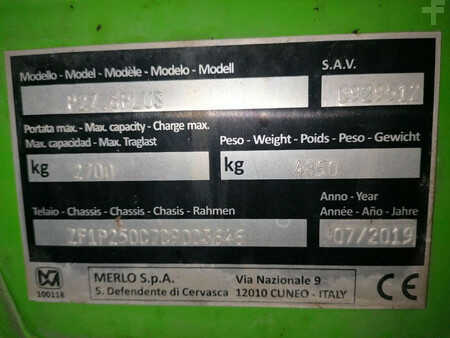 Teleskopstapler-Starr 2019  Merlo P27.6 PLUS (11)