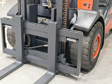 Dieselový VZV 2015  Linde H30D-02 (7)