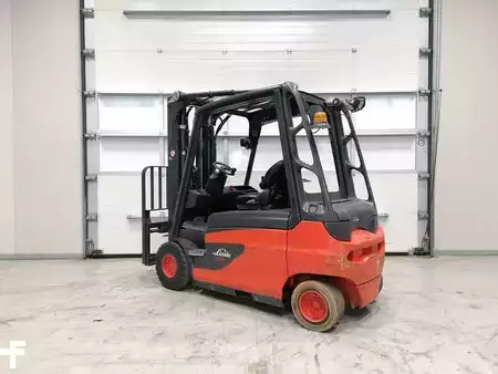 Carrelli elettrici 4 ruote 2012  Linde E30L-01 (3)