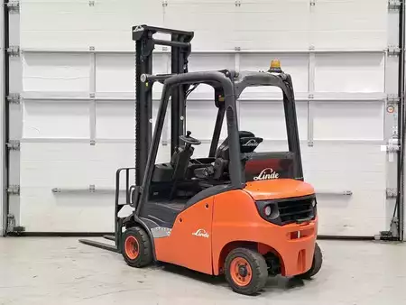 LPG Forklifts  Linde H18D-01 (3)
