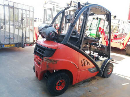 Gas truck 2013  Linde H25T-02 (3) 