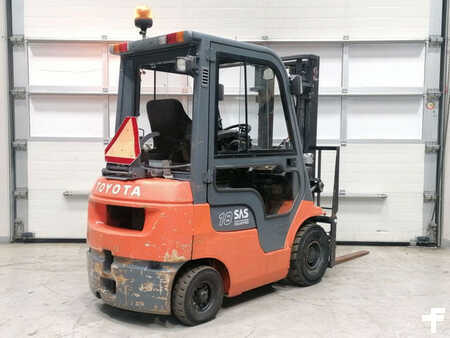 LPG Forklifts 2000  Toyota 42-7FGF18 (4)