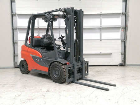 Nestekaasutrukki 2020  Linde H30T-01 (6)