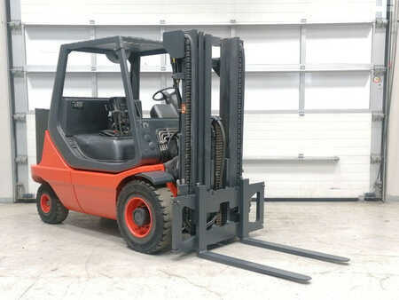 Electric - 4 wheels 1993  Linde E35P (6)