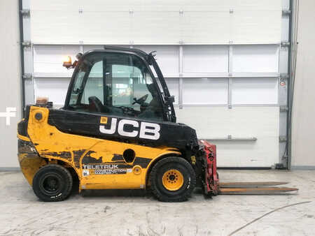 Dieselový VZV 2018  JCB TLT30D (5)