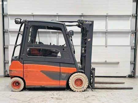 El truck - 4 hjulet 2012  Linde E30L-01 (5)