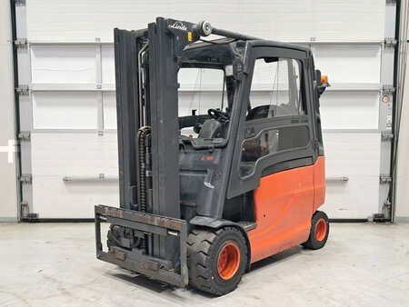 El truck - 4 hjulet 2012  Linde E35HL-01 (1)