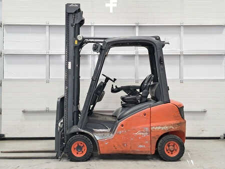 Carretilla elevadora diésel 2010  Linde H18D-01 (2)