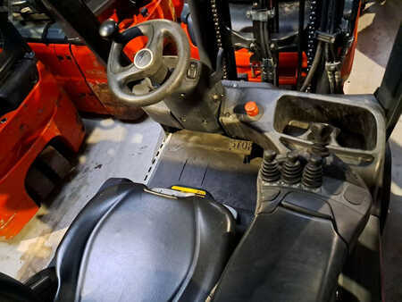 El Truck - 3-hjul 2019  Linde E18-02 (8)