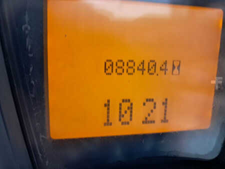 Wózki widłowe diesel 2016  Linde H40D-02 (9)