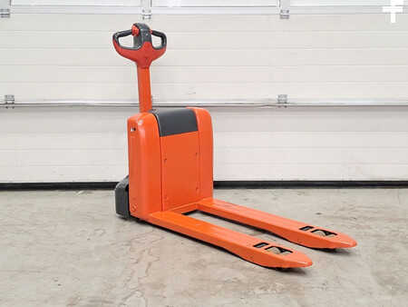 Electric Pallet Trucks 2021  Linde MT15 (14)