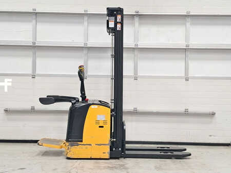 Pallet Stackers - [div] CDD15K (4)