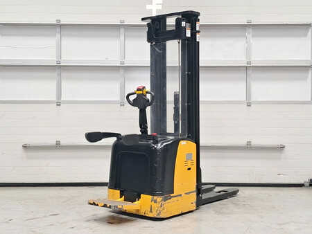Pallet Stackers - [div] CDD15K (6)