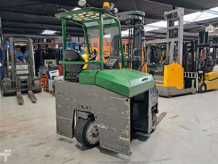 Chariots électriques à 4 roues 2019  Combilift CBE2500 (4)