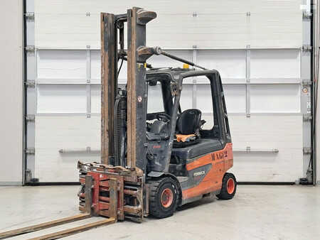 4-wiel elektrische heftrucks 2019  Linde E25-01 (1)