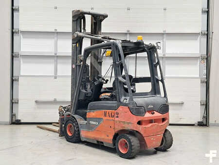 4-wiel elektrische heftrucks 2019  Linde E25-01 (3)