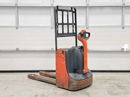 Electric Pallet Trucks 2014  Linde T16 (3)