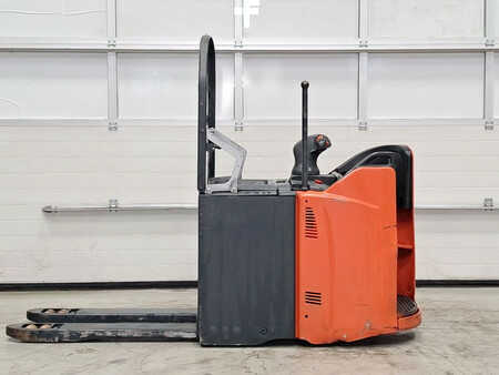 Niederhubwagen 2019  Linde T20SP-02 (2)