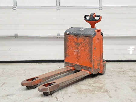 Porta-paletes elétrico 2003  Linde T16 (1)