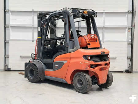 Carretilla elevadora GLP 2021  Linde H30T-01 (3)