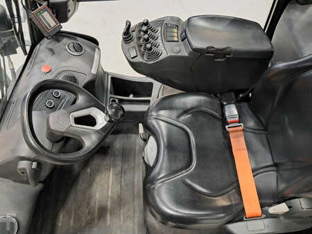 Carretilla elevadora GLP 2021  Linde H30T-01 (8)