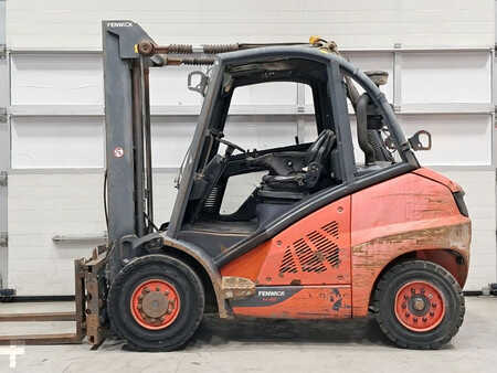 Empilhador diesel 2011  Linde H45D-01 (2)
