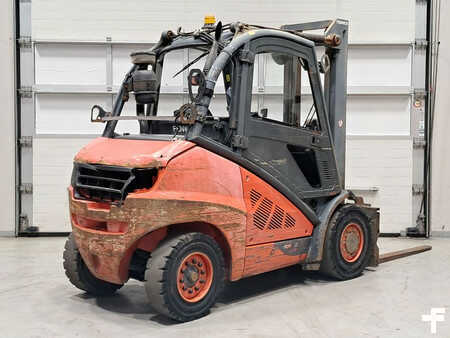 Empilhador diesel 2011  Linde H45D-01 (4)