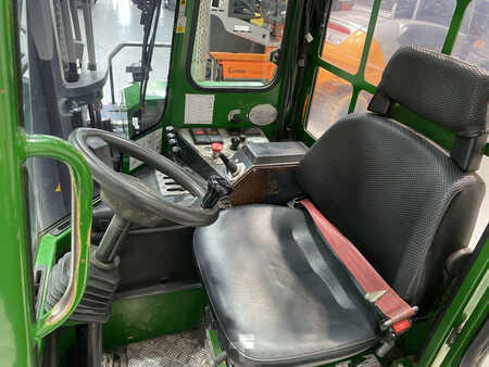 Carregador lateral 2015  Combilift C5000 (8)