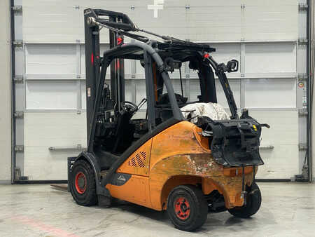 LPG heftrucks  Linde H35T-02 (3)