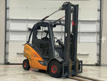 LPG heftrucks  Linde H35T-02 (6)