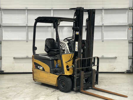 Elektro tříkolové VZV 2010  CAT Lift Trucks EP16NT (6)