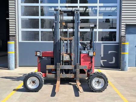 Meeneemheftrucks 2011  Moffett M4 20.4 (2)