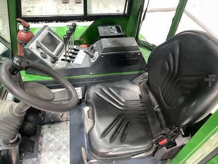 Carregador lateral 2019  Combilift CBE2500 (8)