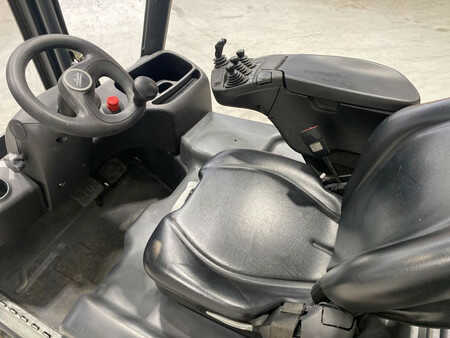 El Truck - 3-hjul 2015  Linde E15-02 (8)