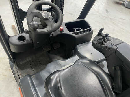 El Truck - 3-hjul 2020  Linde E15-02 (8)