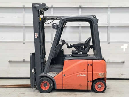 4-wiel elektrische heftrucks 2012  Linde E20PH-01 (2)