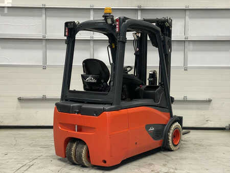 3-wiel elektrische heftrucks 2018  Linde E20L-02 (4)