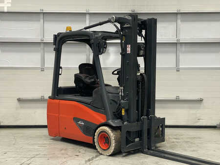 3-wiel elektrische heftrucks 2018  Linde E20L-02 (6)