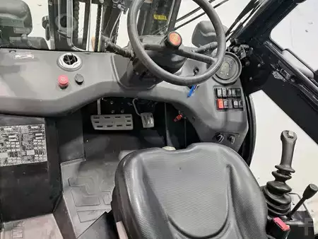 Diesel heftrucks 2022  Manitou MC25-4 (8)