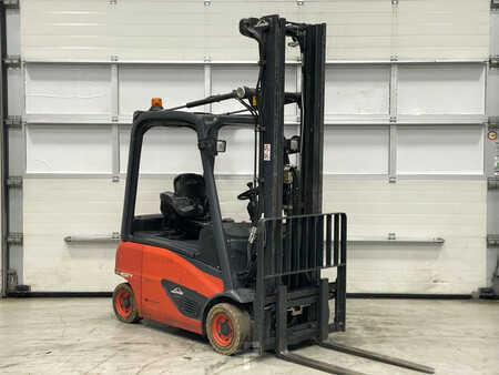4-wiel elektrische heftrucks 2017  Linde E16P-02 (6)