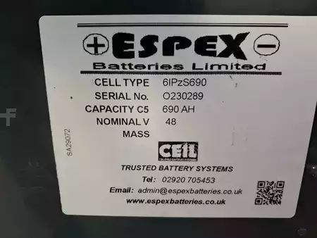 Eléctrica de 3 ruedas  Linde E20L-02 (10)