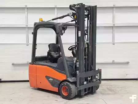 Eléctrica de 3 ruedas  Linde E20L-02 (6)
