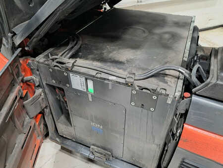 Sähkö - 4 pyör 2020  Linde E30-01 (9)