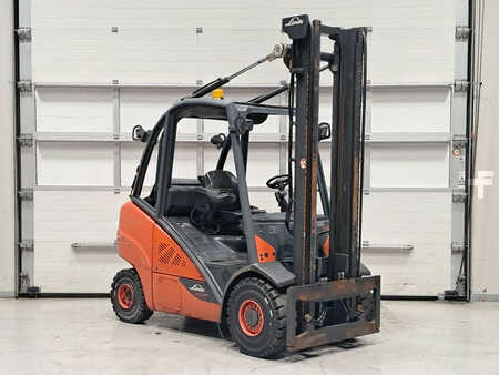 Carrelli elevatori GPL 2014  Linde H30T-02 (6)