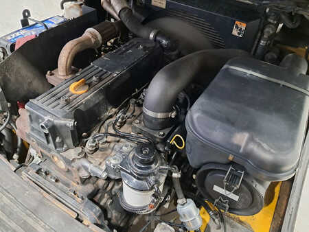 Dieselstapler 2019  Yale GDP30MXE2195 (9)