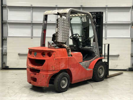 Dieselový VZV 2013  Cesab M325 (4)