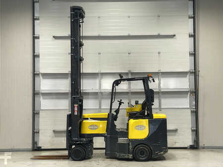 Eléctrica de 4 ruedas 2017  Aisle Master 20SHE (2)